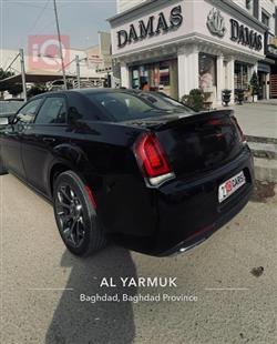 کرایسلەر 300